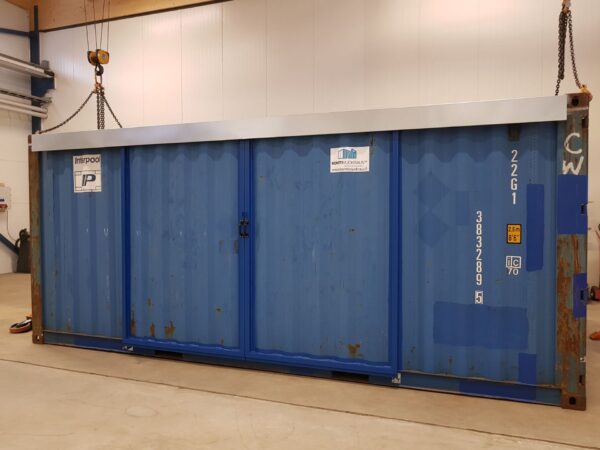 20ft Hi Cube Container (9′ 6″ high) suitable for IBC storage Sliding Door - Image 8