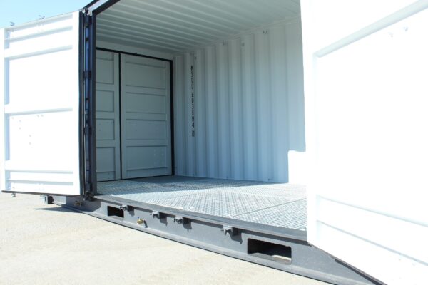 20ft High Cube Container – Hazardous Waste Container, Side opening (9ft 6′ high) - Image 9